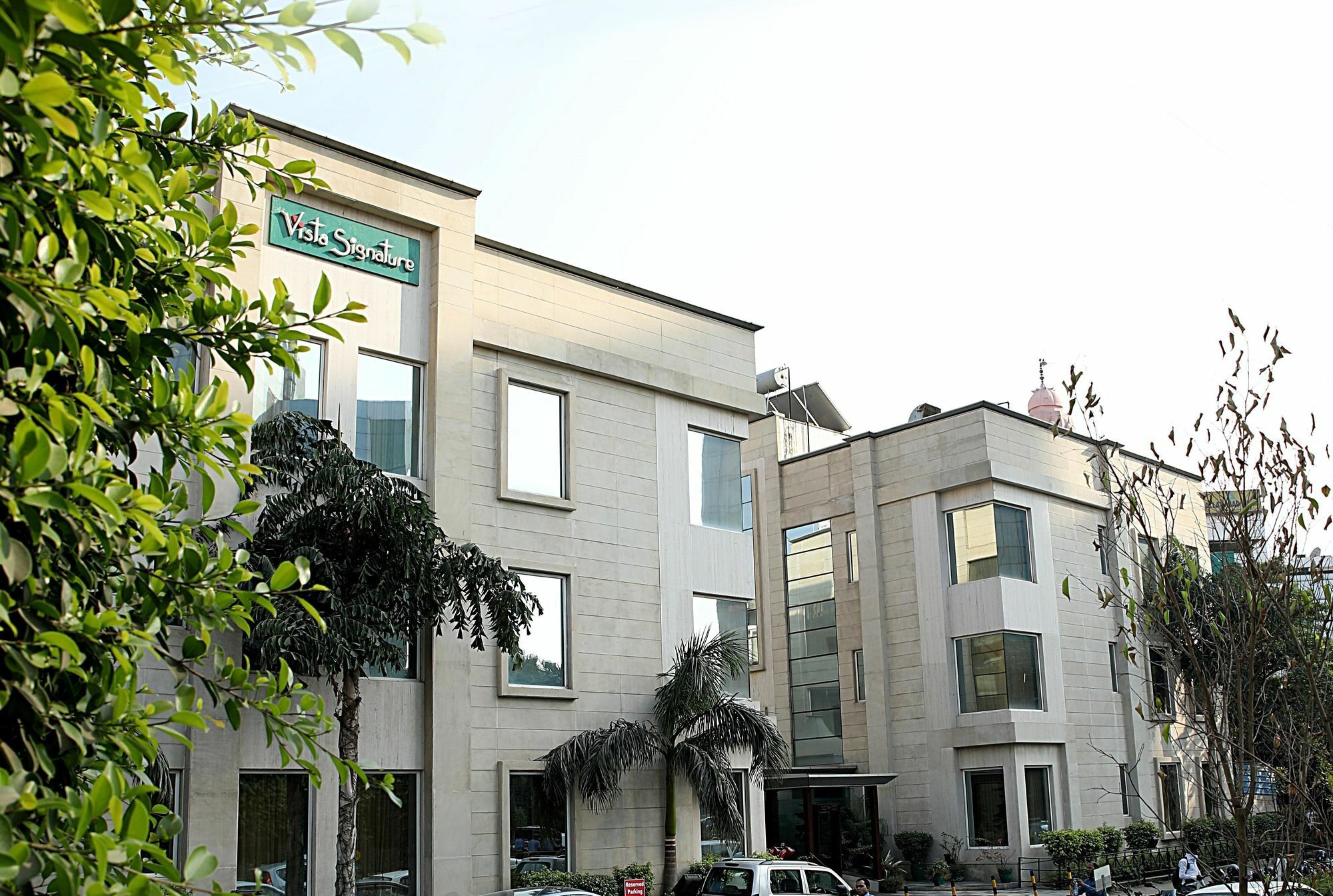 Inde Hotel Signature Tower 구르가온 외부 사진